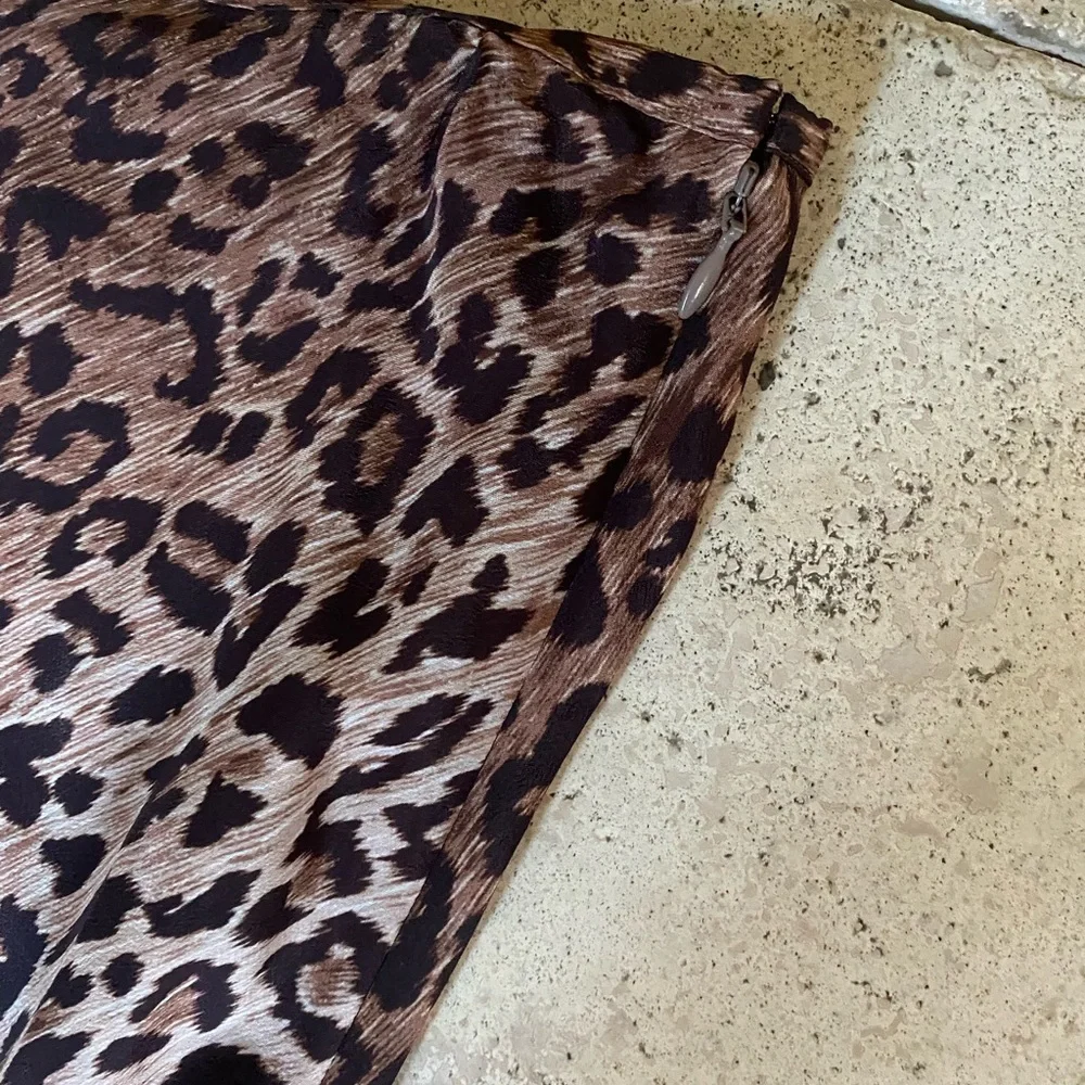 Rixo Kelly Leopard 100% Silk Midi Skirt Small $280 - Picture 3 of 8